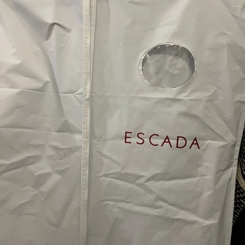 Escada Mohair/Wool Blend Belted Coat NWT - Picture 9 of 9